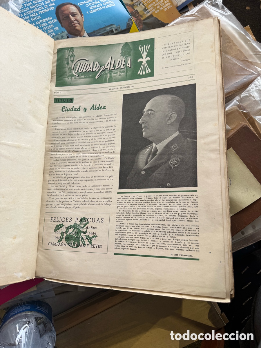 Coleccionismo de revistas y peri&oacute;dicos: Ciudad y Aldea &ndash; Gran volumen encuadernado &ndash; Valencia 1952-1955
