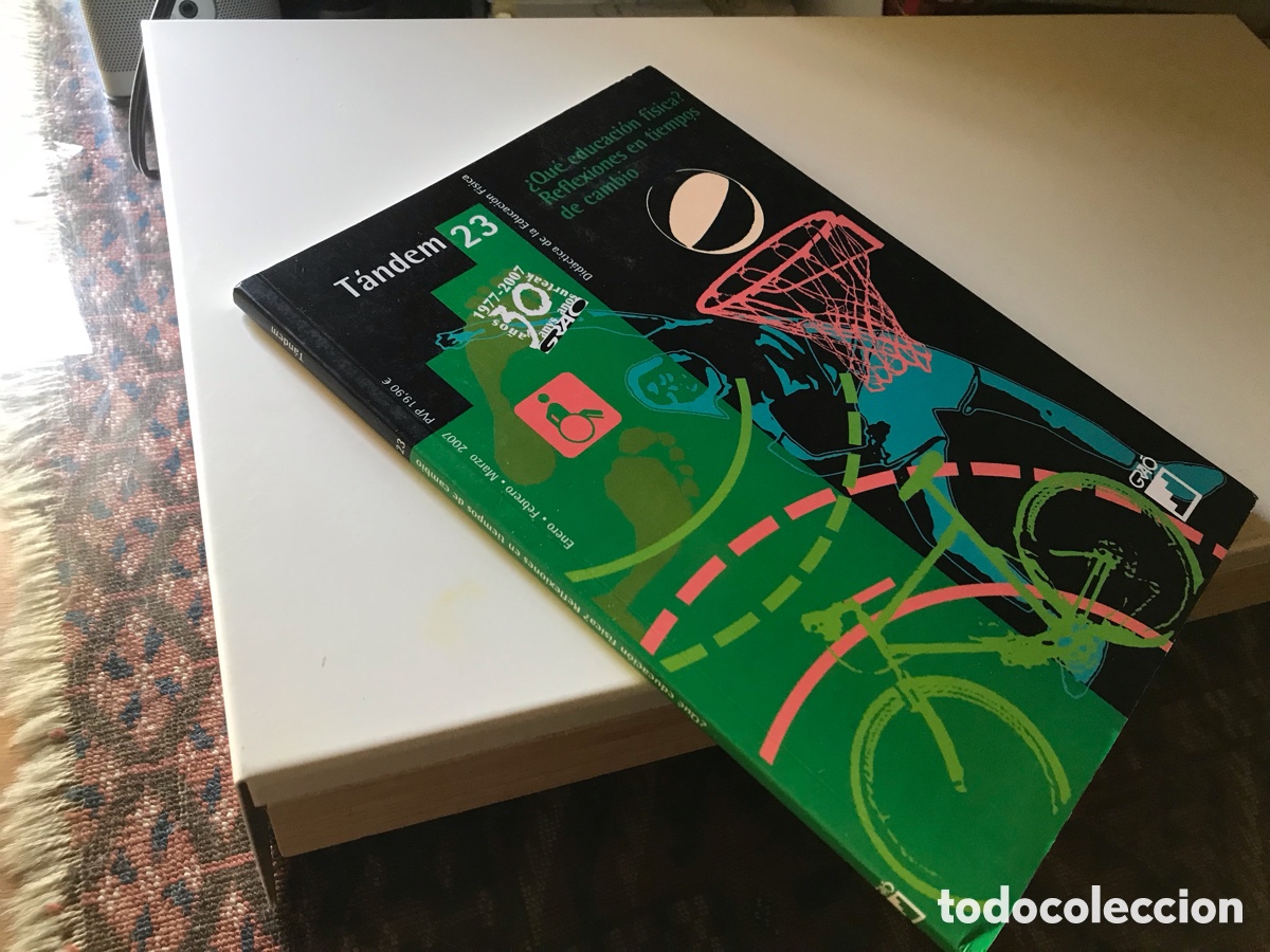 Coleccionismo de revistas y peri&oacute;dicos: &iquest;Qu&eacute; educaci&oacute;n f&iacute;sica?. Reflexiones en tiempos de cambio. T&aacute;ndem n&ordm; 23