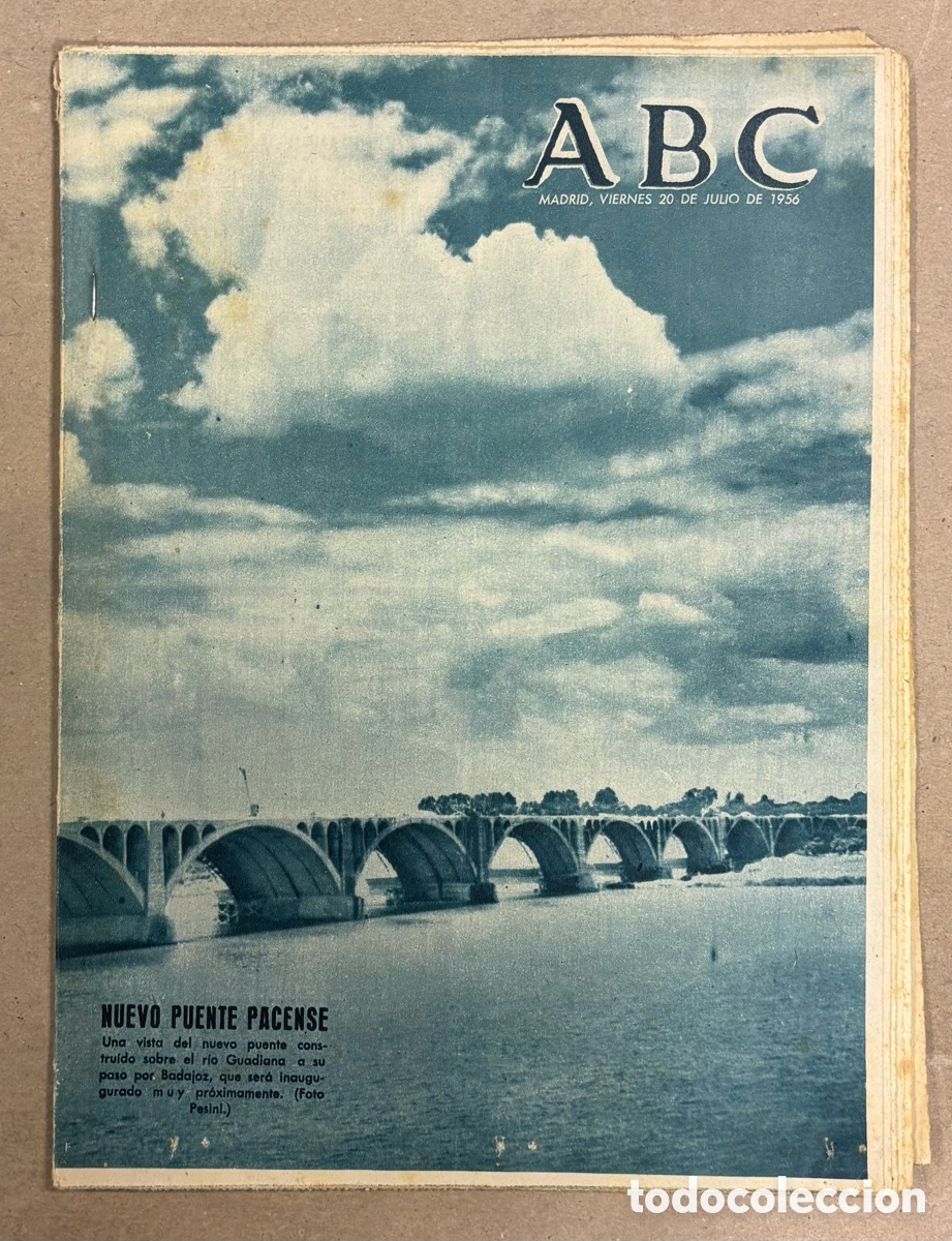 Coleccionismo de revistas y peri&oacute;dicos: ABC (20 JULIO 1956) NUEVO PUENTE BADAJOZ RIO GUADIANA, REAL MADRID GANA COPA INTERCONTINENTAL