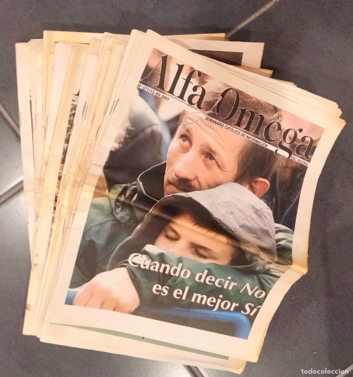 Coleccionismo de revistas y peri&oacute;dicos: Lote de 28 Alfa y Omega. Semanario Cat&oacute;lico de informaci&oacute;n