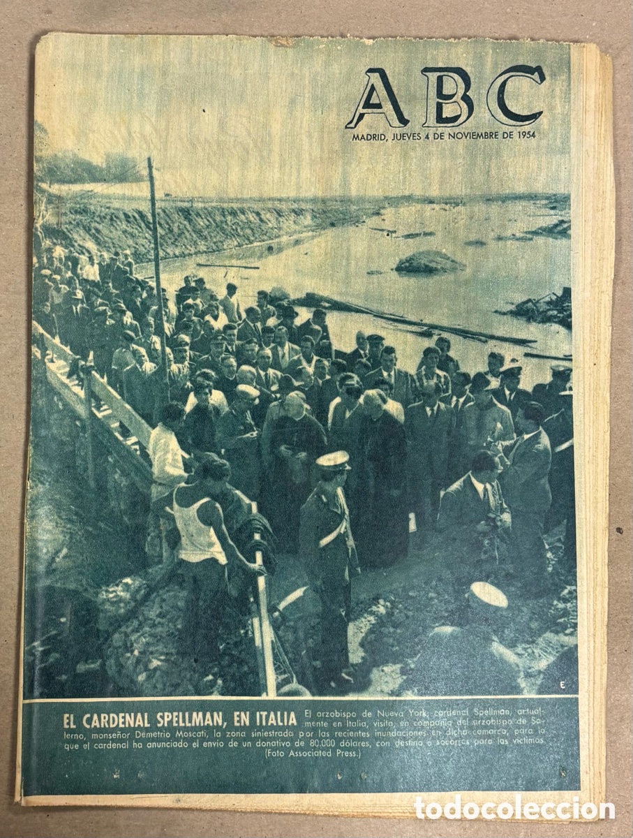 Coleccionismo de revistas y peri&oacute;dicos: ABC (4 NOVIEMBRE 1954) CARDENAL SPELLMAN EN ITALIA, JERONIMO JIM&Eacute;NEZ, REAL MADRID MOLOWNY
