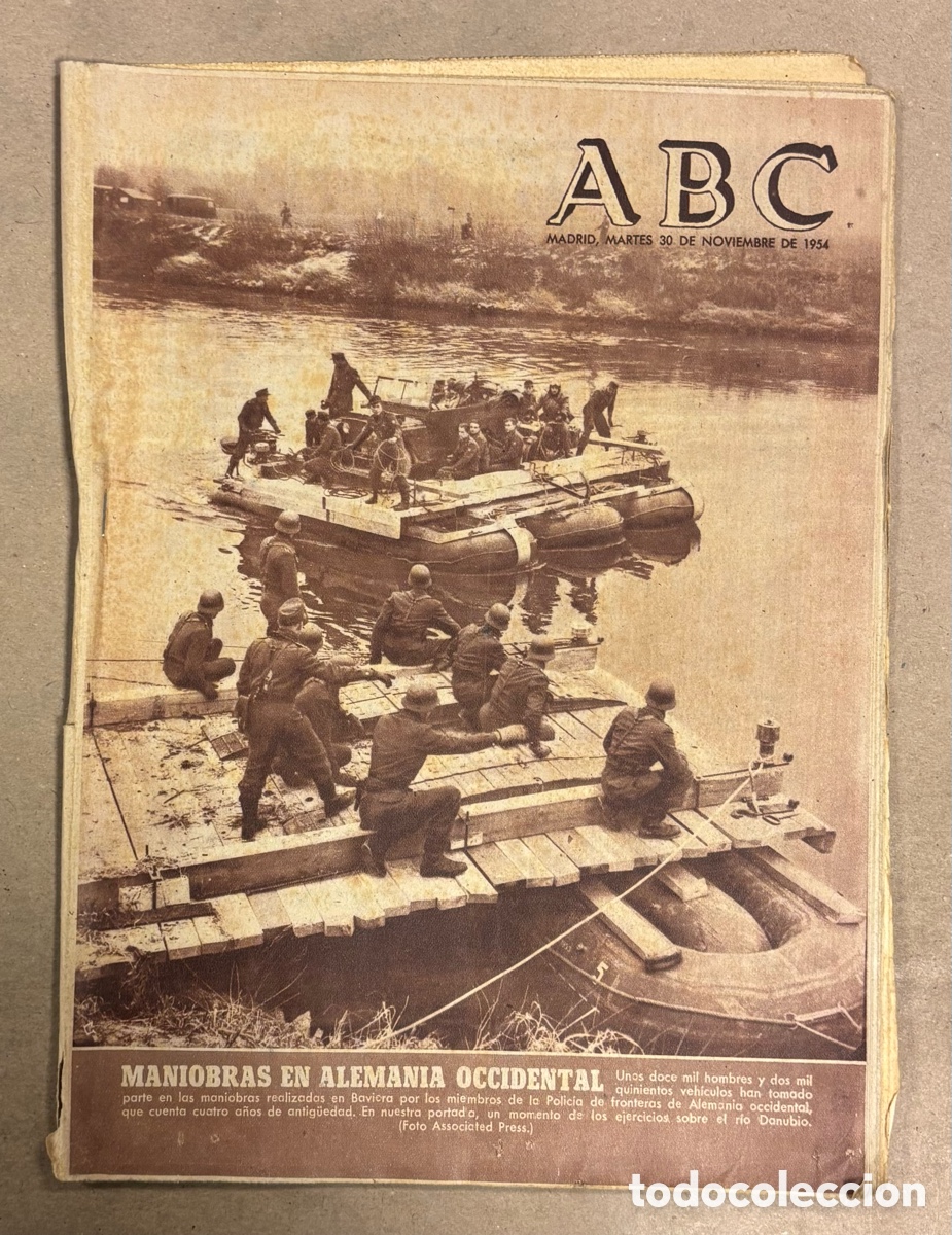 Coleccionismo de revistas y peri&oacute;dicos: ABC (39 NOVIEMBRE 1954) MANIOBRAS EN ALEMANIA OCCIDENTAL, REPORTAJE PE&Ntilde;ISCOLA, ALEGATO SOBRE C&Oacute;RDOBA