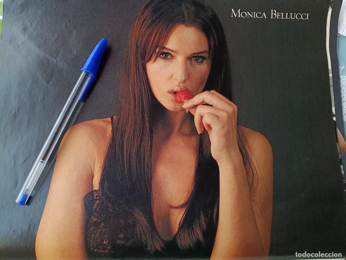 Collectionnisme de Revues et Journaux: MONICA BELLUCCI. FOTO 23,5X29,5 CM.