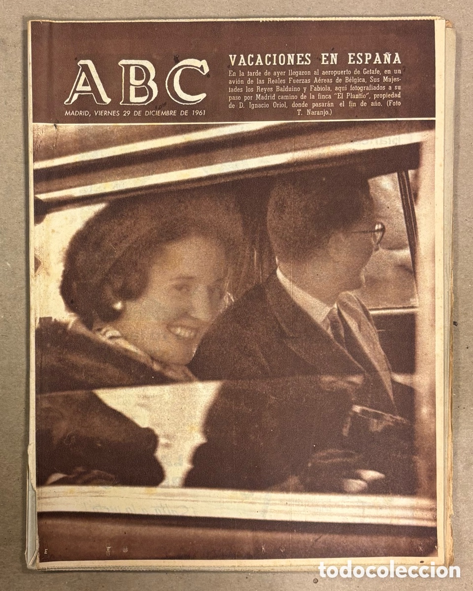 Collectionnisme de Revues et Journaux: ABC (29 DICIEMBRE 1961) REYES B&Eacute;LGICA VACACIONES ESPA&Ntilde;A, FRANCISCO AMAT HOCKEY, FIDEL CASTRO,..