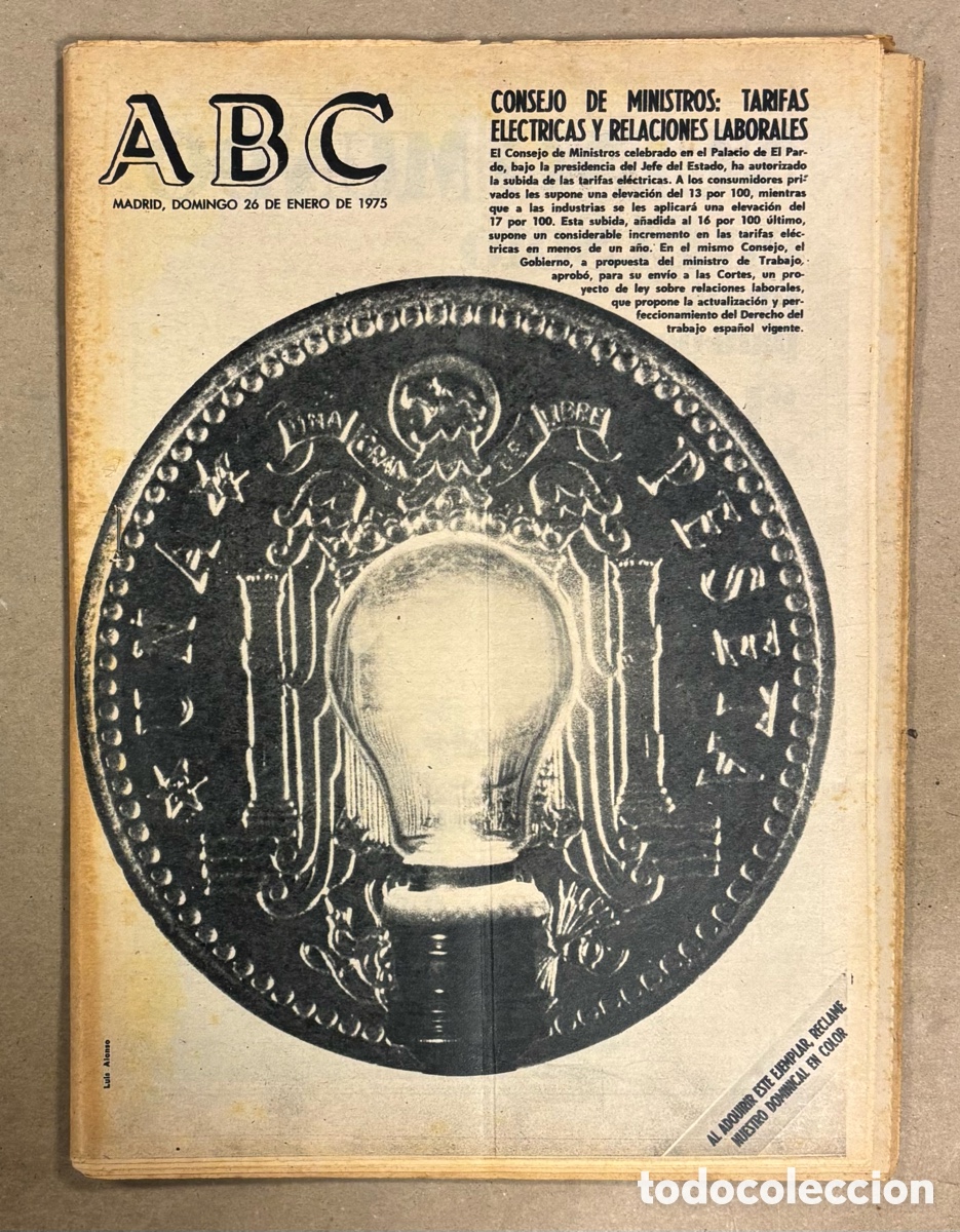 Collectionnisme de Revues et Journaux: ABC (26 ENERO 1975) SUBIDA TARIFAS EL&Eacute;CTRICAS, ANG&Eacute;L NIETO, UEFA CASO ROBERTO MART&Iacute;NEZ, JAPON&Eacute;S CAMI