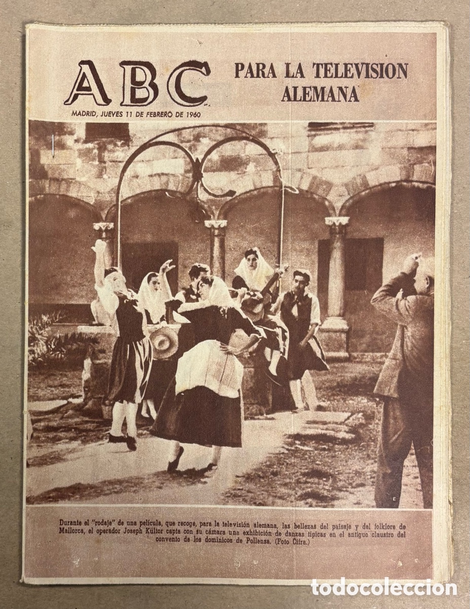Coleccionismo de revistas y peri&oacute;dicos: ABC (11 FEBRERO 1960) FOLKLORE MALLORCA PEL&Iacute;CULA ALEMANA, BARCELONA 4-0 WOLVERHAMPTON