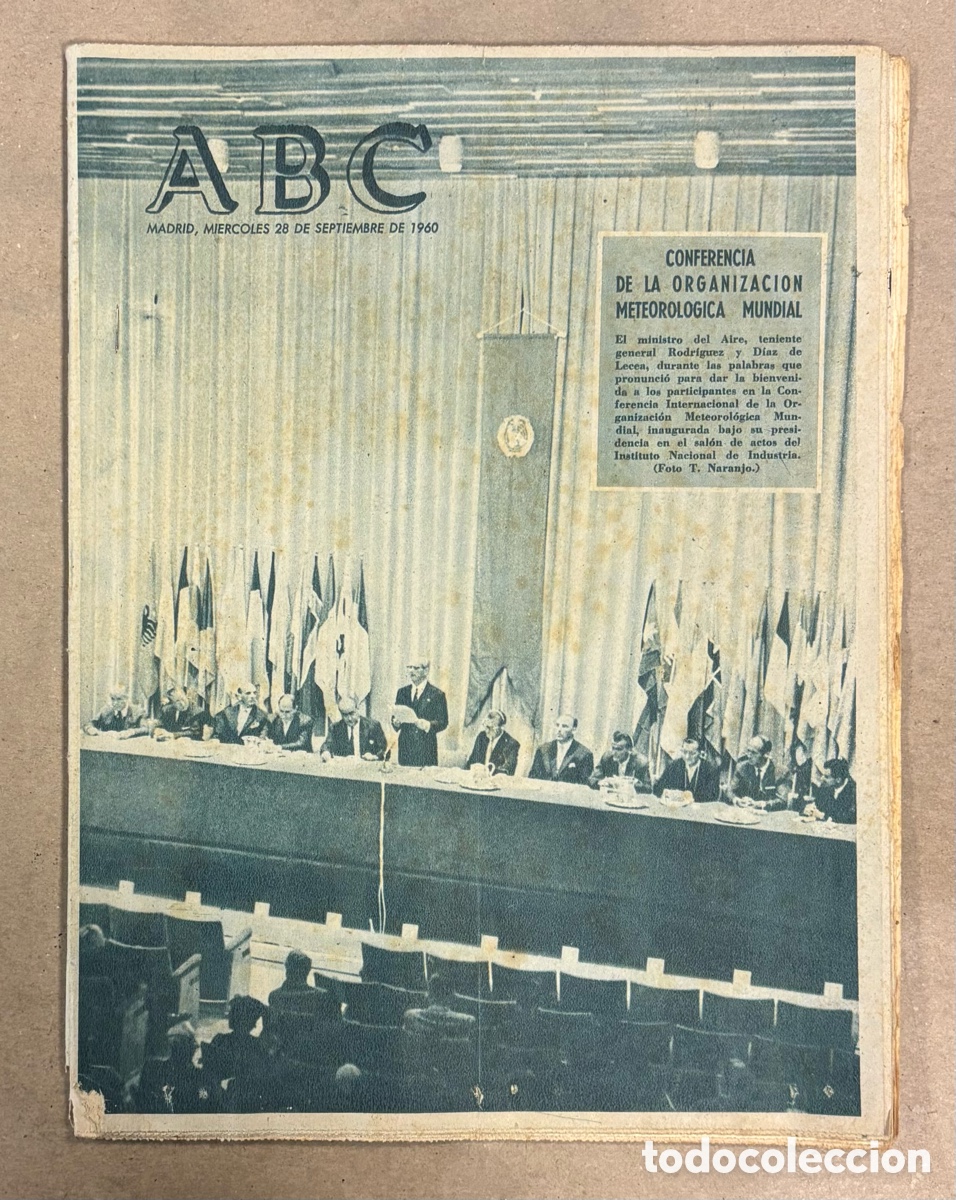 Collection Magazines and Newspapers: ABC (28 SEPTIEMBRE 1960) CONFERENCIA METEOROL&Oacute;GICA MUNDIAL, NOGUERAS CAMPE&Oacute;N PESCA SUBMARINA