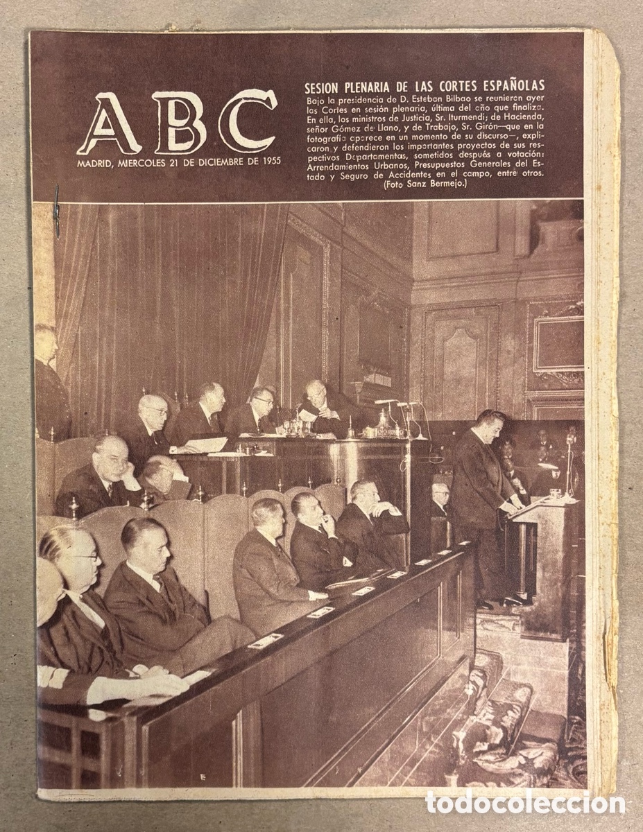 Colecionismo de Revistas e Jornais: ABC (21 DICIEMBRE 1955) SESI&Oacute;N CORTES ESPA&Ntilde;OLAS, SALVAMENTO EN EL BULLAQUE (CIUDAD REAL), REAL MADRI