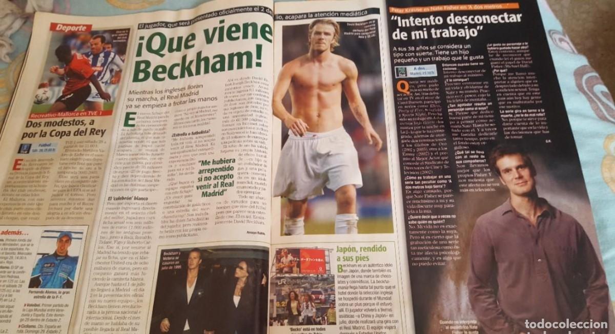 Collection Magazines and Newspapers: Recorte de revista foto de David Beckham