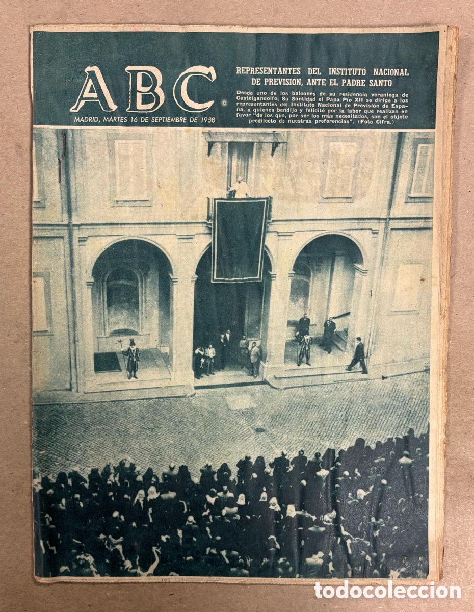 Coleccionismo de revistas y peri&oacute;dicos: ABC (16 SEPTIEMBRE 1958) REPRESENTANTES INSTITUTO DE PREVISI&Oacute;N ANTE P&Iacute;O XII, FERIA SALAMANCA