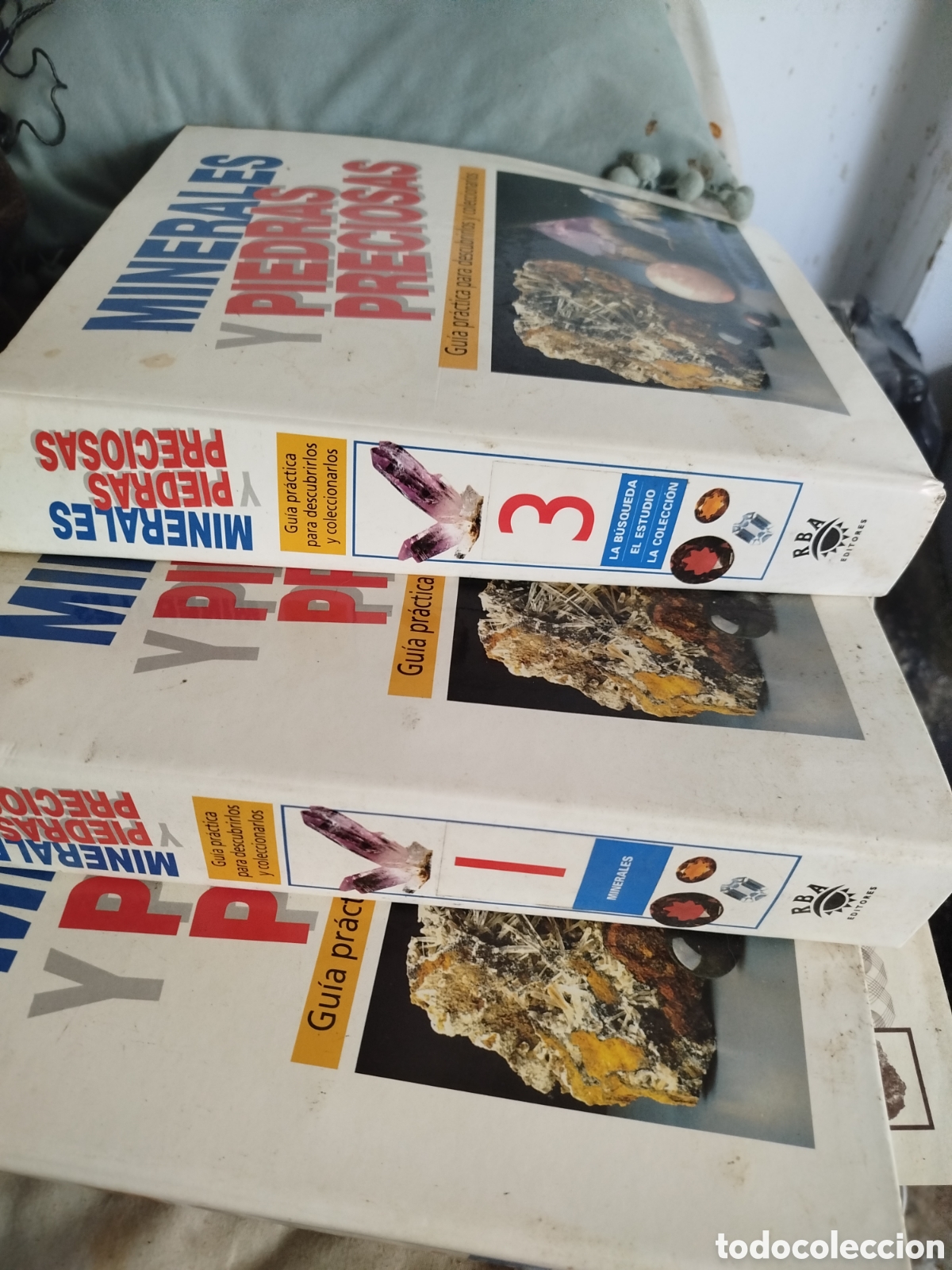 Coleccionismo de revistas y peri&oacute;dicos: Colecci&oacute;n 3 tomos rba de minerales y piedras