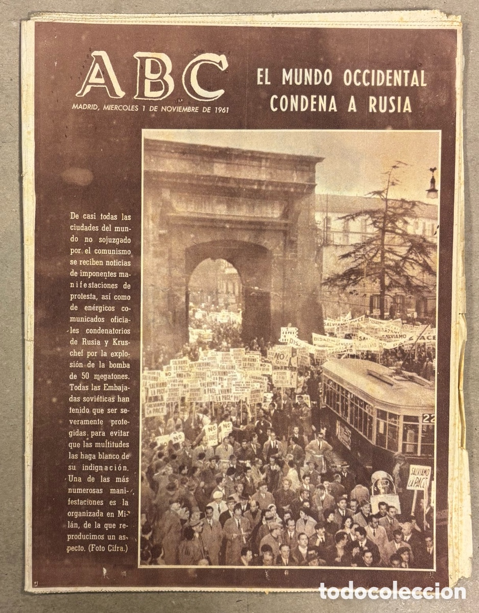 Coleccionismo de revistas y peri&oacute;dicos: ABC (1 NOVIEMBRE 1961) OCCIDENTE CONDE A RUSIA, PICASSO CON LUC&Iacute;A BOS&Eacute; EN NIZA, 6 D&Iacute;AS DE MADRID