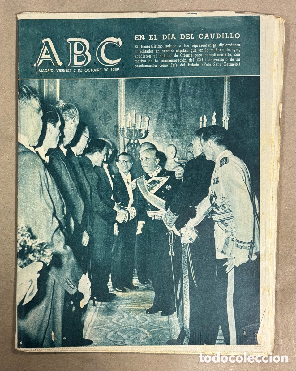 Coleccionismo de revistas y peri&oacute;dicos: ABC (2 OCTUBRE 1959) DIPLOM&Aacute;TICOS EN EL D&Iacute;A DEL CAUDILLO, MANCHESTER UNITED 1-6 REAL MADRID, ENTIERR