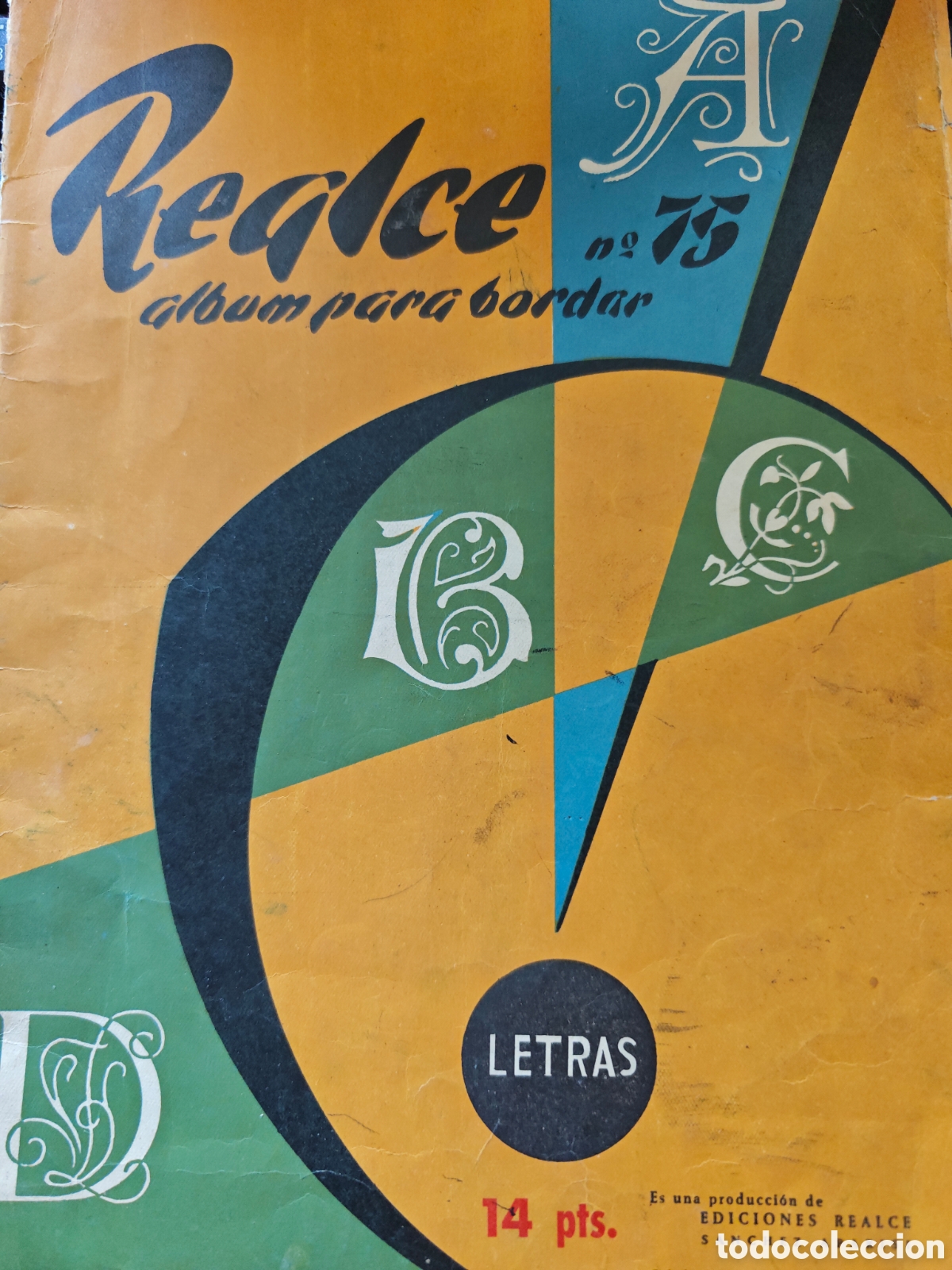 Coleccionismo de revistas y peri&oacute;dicos: Revista Realce n&ordm; 75. Alb&uacute;m para bordar juegos de cama. TDKc107
