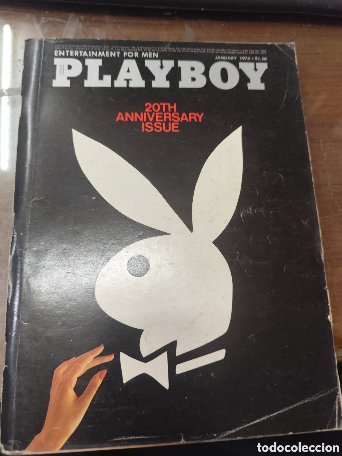 Coleccionismo de revistas y peri&oacute;dicos: Revista Erotica Usa Playboy january 1974. 20th anniversary issue. Contiene p&oacute;ster central