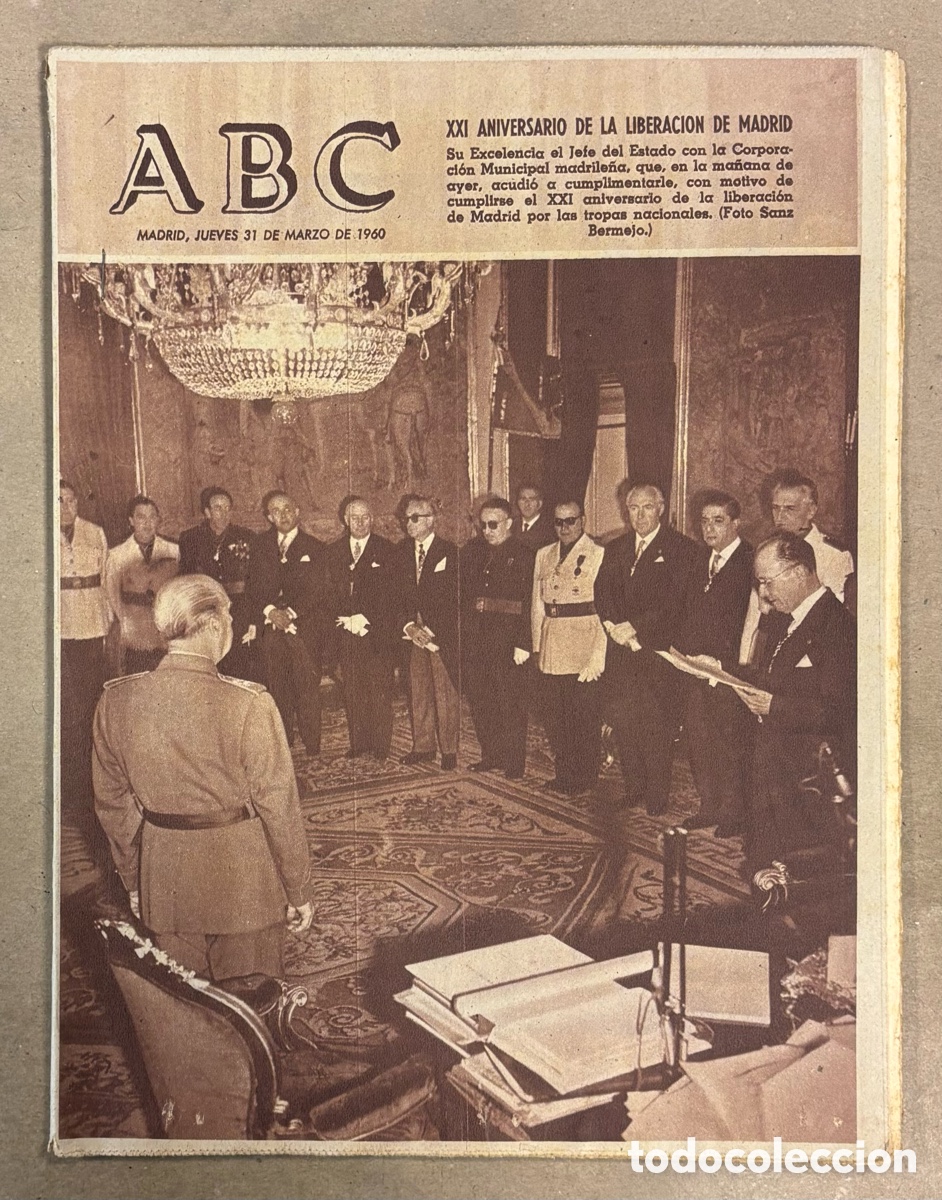 Coleccionismo de revistas y peri&oacute;dicos: ABC (31 MARZO 1960) XXI ANIVERSARIO LIBERACI&Oacute;N MADRID, BOTADURA ASTILLEROS CADAGUA BUQUE, PESCA SALM