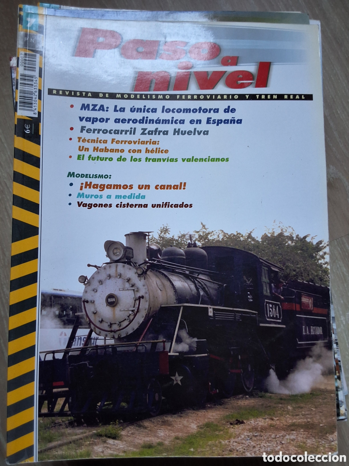 Coleccionismo de revistas y peri&oacute;dicos: Paso a nivel revista trenes y maquetas n&uacute;mero 7 a&ntilde;o 2002