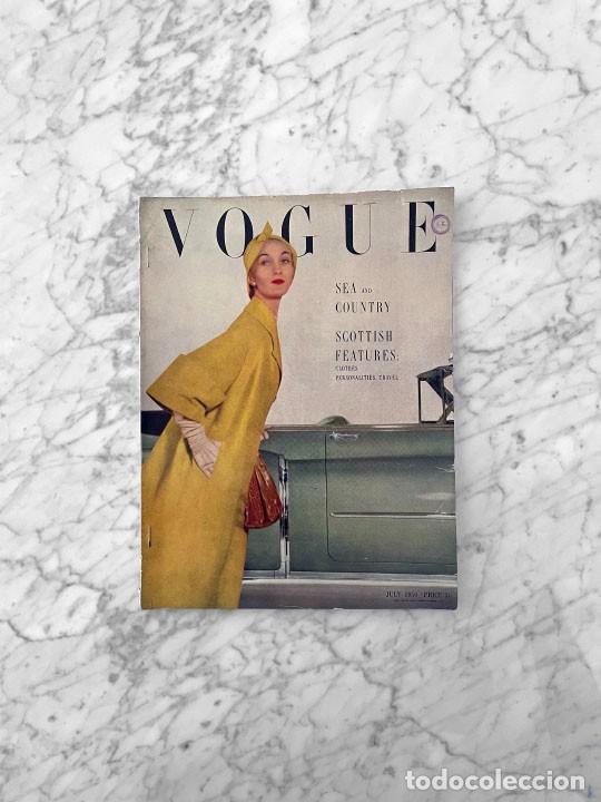 Coleccionismo de revistas y peri&oacute;dicos: REVISTA INGLESA VOGUE - JULIO 1950
