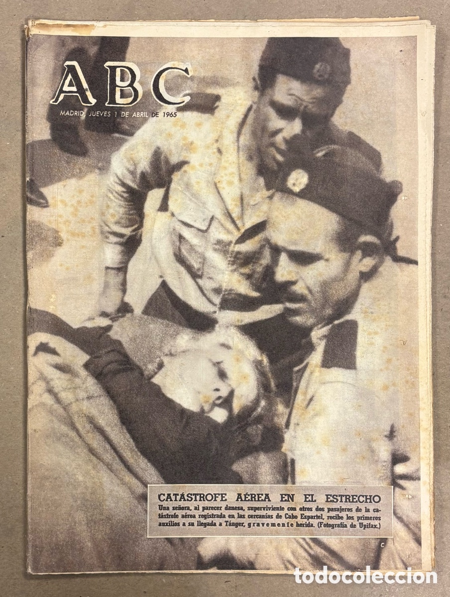 Coleccionismo de revistas y peri&oacute;dicos: ABC (1 ABRIL 1965) CATASTROFE A&Eacute;REA EN EL ESTRECHO GIBRALTAR CABO ESPARTEL, STANDARD LIEJA 1-2 ESPA&Ntilde;