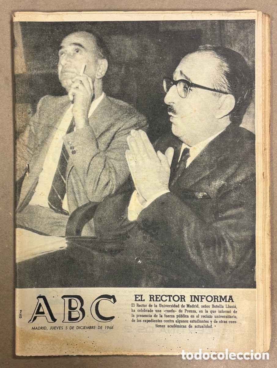 Coleccionismo de revistas y peri&oacute;dicos: ABC (5 DICIEMBRE 1968) FUERZAS P&Uacute;BLICAS EN LA UNIVERSIDAD, REAL MADRID 2-1 RAPID VIENA COPA EUROPA