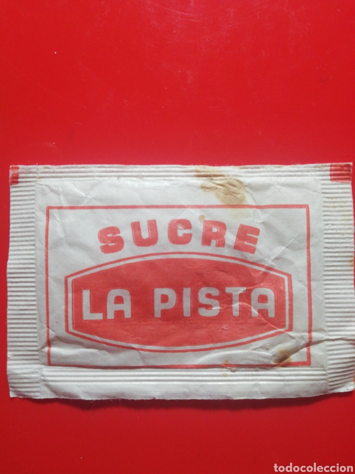 Collection sugar packets: SOBRE AZ&Uacute;CAR SUCRE LA PISTA