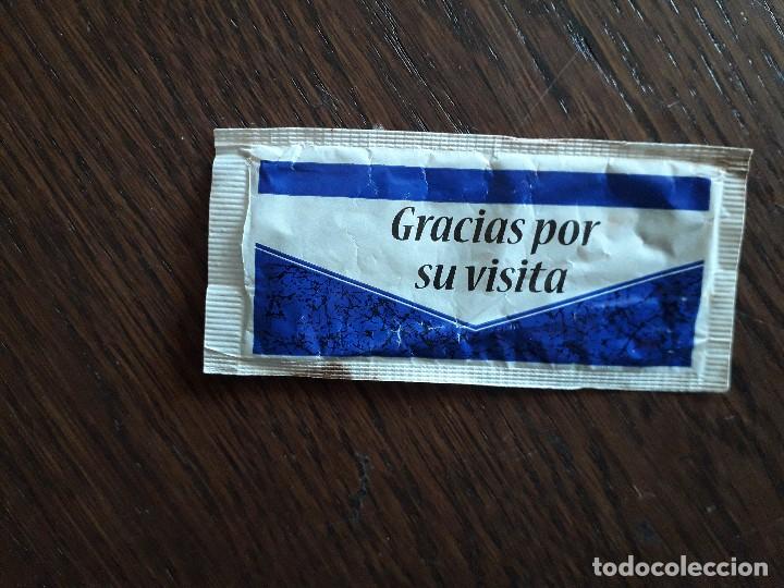 Sobres de az&uacute;car de colecci&oacute;n: sobre de azucar vac&iacute;o, azucar. - Foto 2