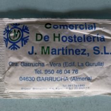 Sobres de azúcar de colección: 1 AZUCARILLO LLENO - COMERCIAL DE HOSTELERÍA J. MARTÍNEZ GARRUCHA ALMERÍA DURBAN - PEDIDO MÍNIMO 3€. Lote 400898869