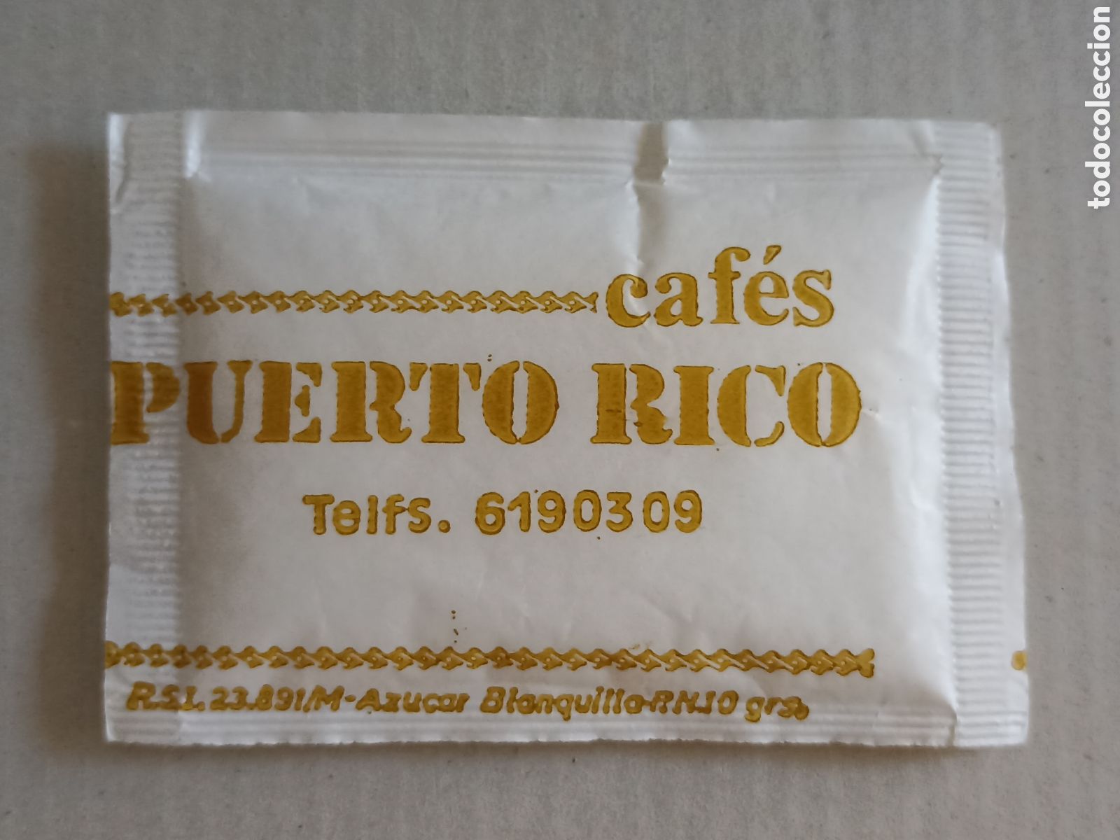 Sobres de az&uacute;car de colecci&oacute;n: 1 azucarillo lleno - Caf&eacute;s Puerto Rico - A&ntilde;os 90 - Pedido m&iacute;nimo 3 &euro;
