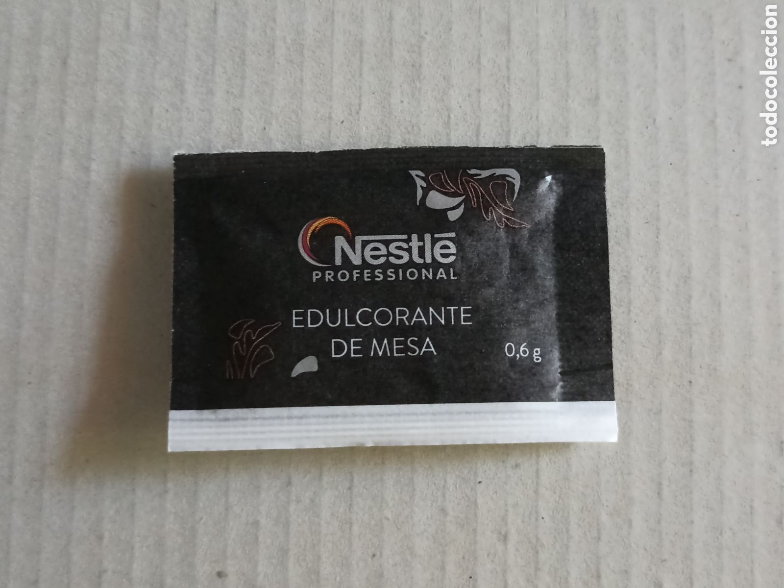 Sobres de az&uacute;car de colecci&oacute;n: 1 Edulcorante lleno - Nestle - Pedido m&iacute;nimo 3 &euro;