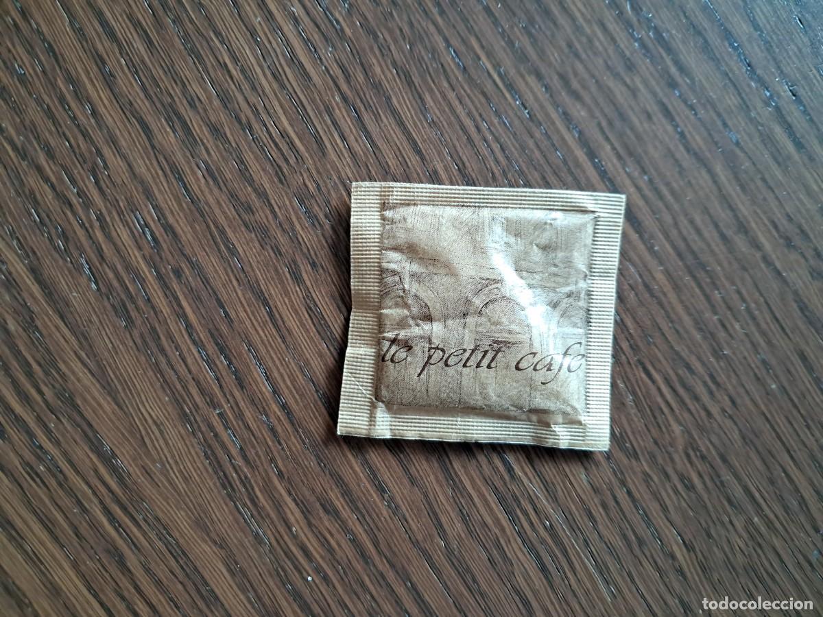 Sobres de az&uacute;car de colecci&oacute;n: sobre de az&uacute;car vac&iacute;o publicitario, Le petit cafe, Troja.
