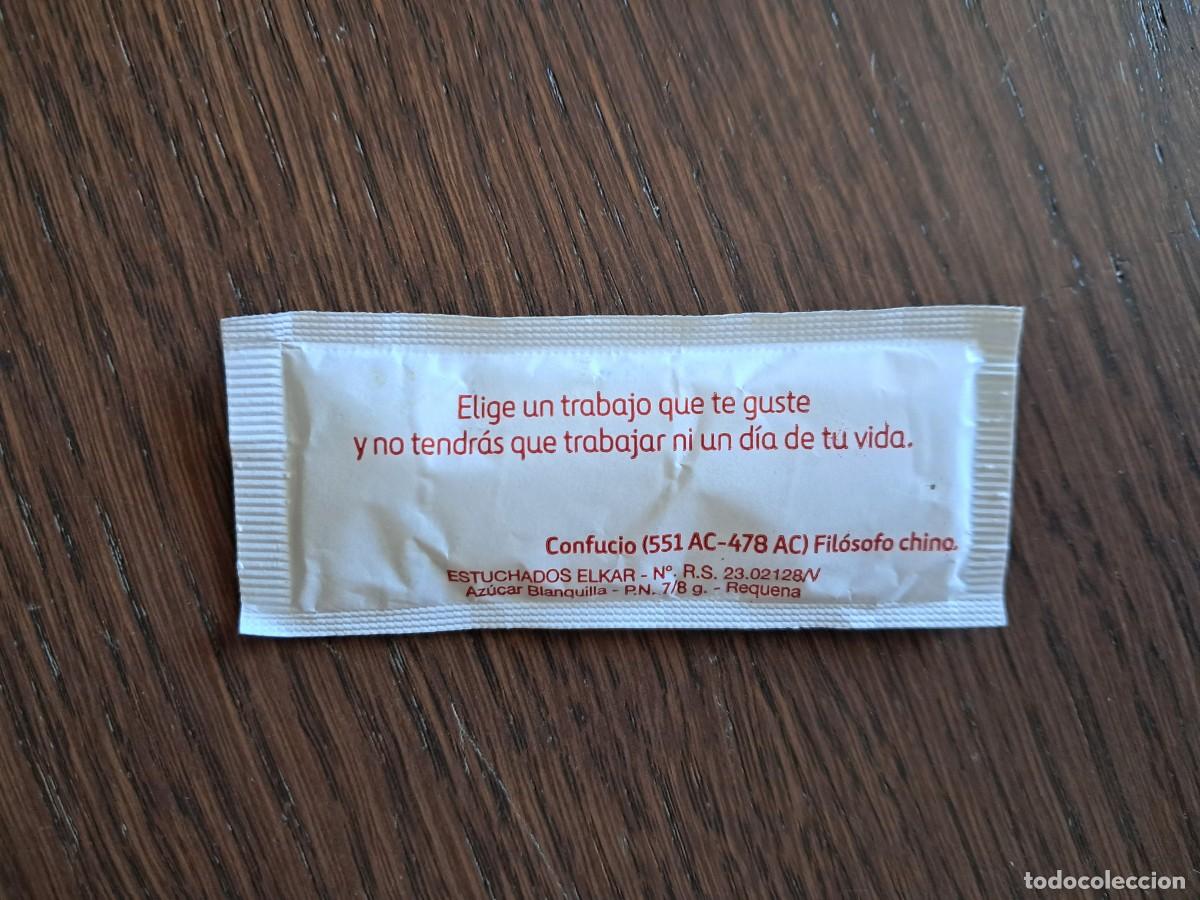 Sobres de az&uacute;car de colecci&oacute;n: sobre de az&uacute;car vac&iacute;o publicitario, estuchados Elkar, Requena. con frase al dorso.