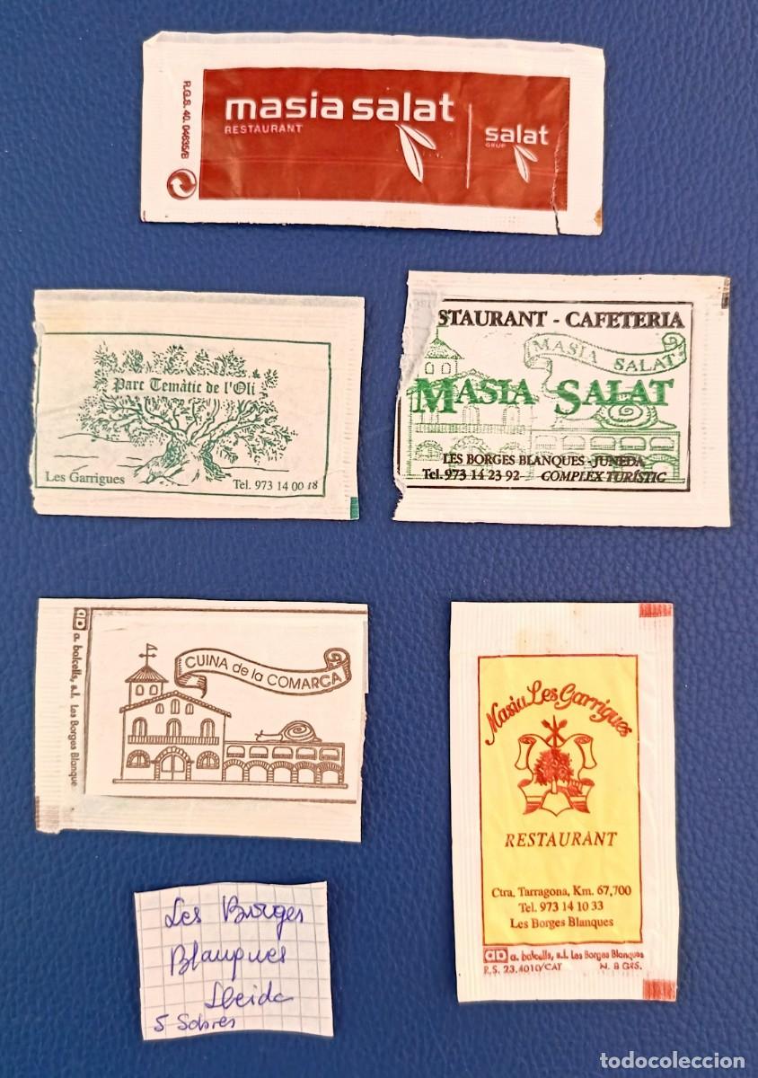 Sobres de az&uacute;car de colecci&oacute;n: 5 Sobres de azucar. Les Borges Blanques. Lleida. 2 Abiertos como un libro.