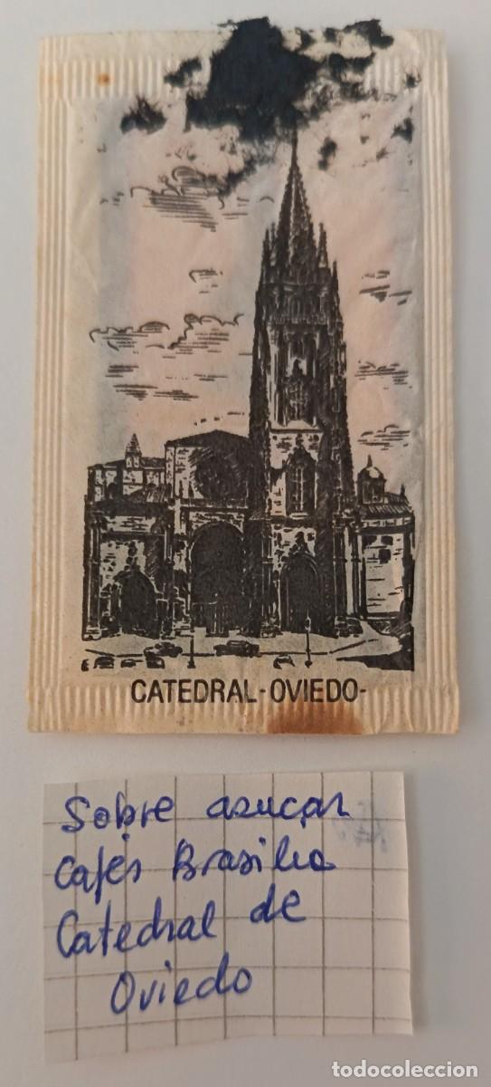 Sobres de az&uacute;car de colecci&oacute;n: Sobre de azucar. Cafes Brasilia. Catedral de Oviedo.