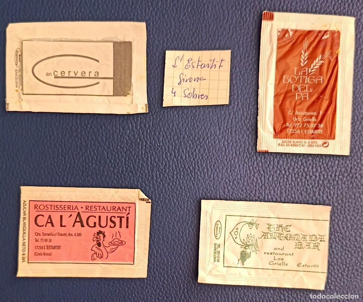 Sobres de az&uacute;car de colecci&oacute;n: Sobres de azucar. 4 Sobres de azucar. L'Estartit. Girona. Uno abierto como un libro.