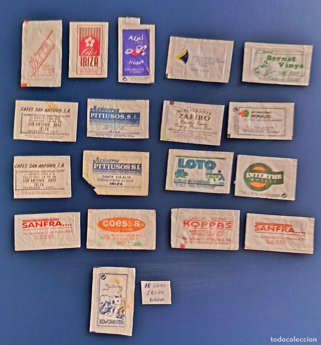 Sobres de az&uacute;car de colecci&oacute;n: Sobres de azucar. 18 Sobres de azucar. Ibiza. Baleares. Uno abierto como un libro.