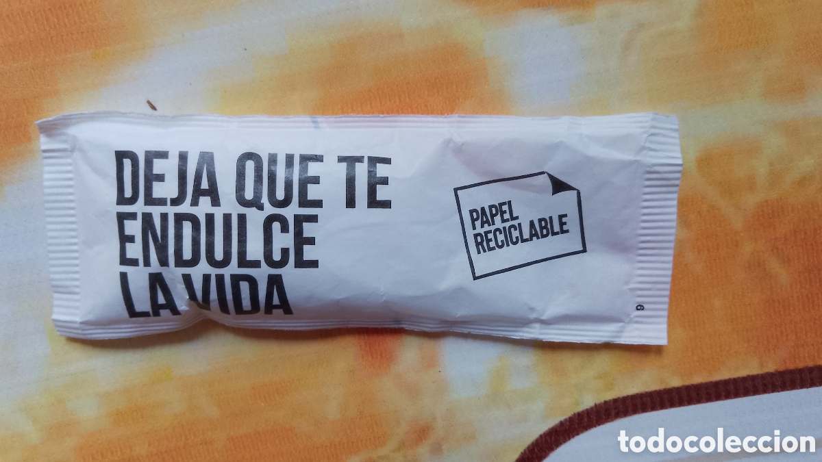 Collection sugar packets: MOCAY AZUCARILLO . GRUPO PASCUAL . DEJA QUE TE ENDULCE LA VIDA . SOBRE AZUCAR . SIN ABRIR