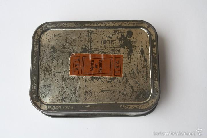Paquetes de tabaco: Caja met&aacute;lica de tabaco State Express. - Foto 3