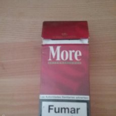Paquetes de tabaco: PAQUETE DE TABACO MORE. VACÍO.
