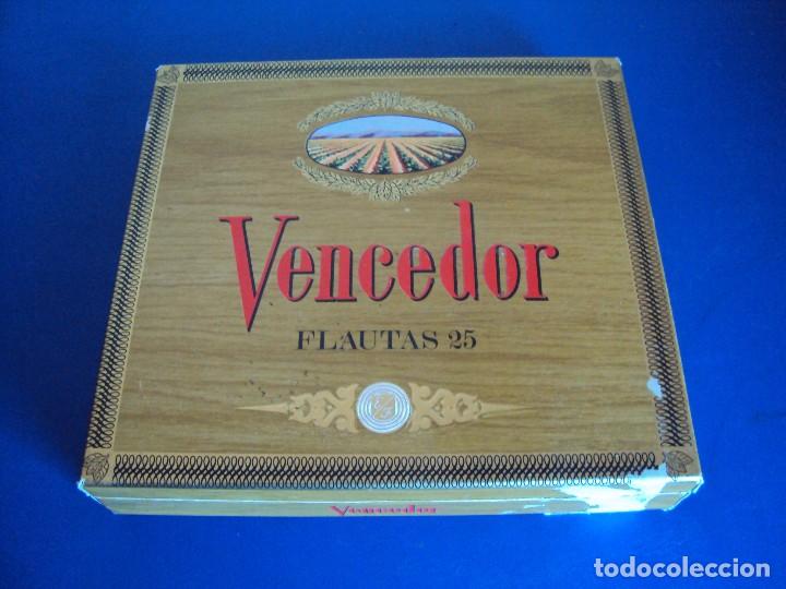 Paquetes de tabaco: (TA-190908)CAJA DE 25 FLAUTAS VENCEDOR - COMPLETA - Foto 1
