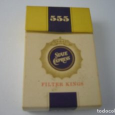 Paquetes de tabaco: 555 STATE EXPRESS , ANTIGUA CAJETILLA DE 20 CIGARRILLOS. VACIA.