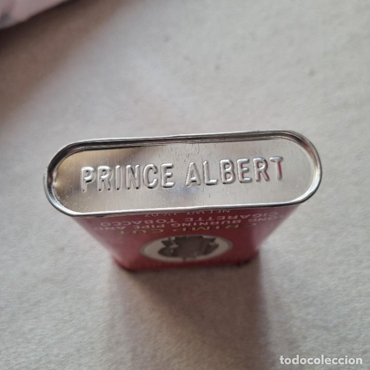 Paquetes de tabaco: Caja de tabaco Prince Albert .Llena. - Foto 3