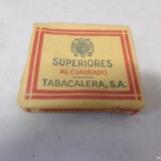 Paquetes de tabaco: ANTIGUO PAQUETE DE CIGARRILLOS SUPERIORES AL CUADRADO DE TABACALERA, S.A.. Lote 366734971