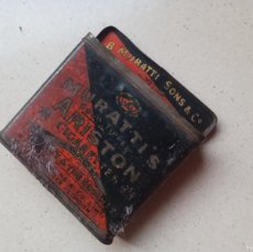 Paquetes de tabaco: ANTIGUA CAJA DE CIGARRILLOS MURATTI'S ARISTON CIGARETTES. MANCHESTER - LONDRES. Lote 370324381