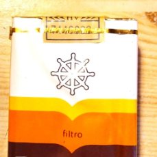 Paquetes de tabaco: PAQUETE DE TABACO RUMBO BAJO EN NICOTINA PRECINTADO AÑOS 70