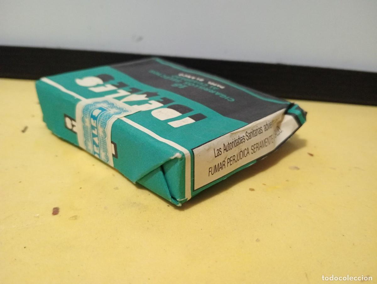 Paquetes de tabaco: Antiguo paquete de tabaco y papel de fumar - Foto 4