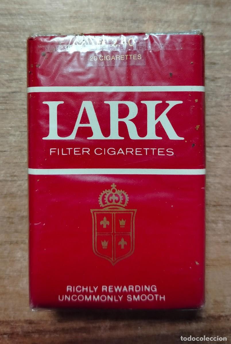 Paquetes de tabaco: Paquete de tabaco Lark - Foto 1