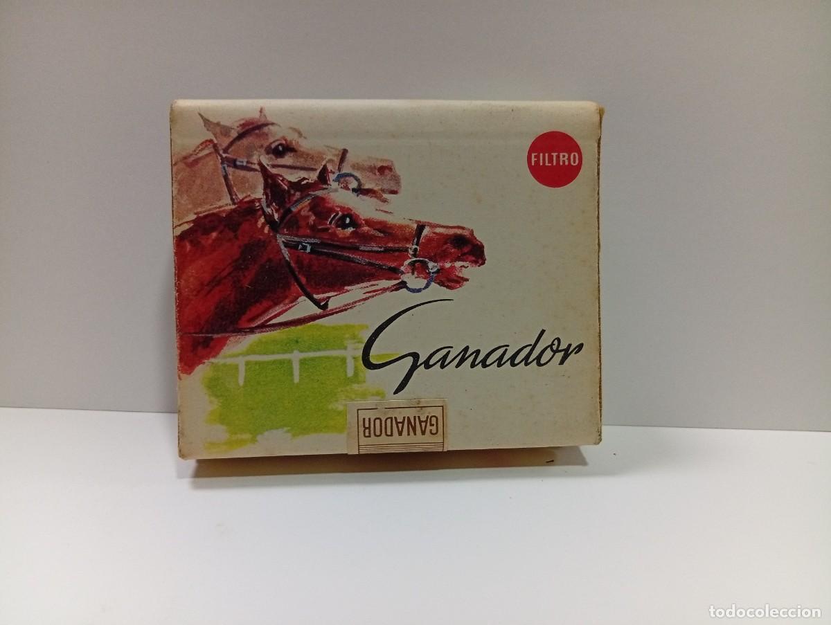 Paquetes de tabaco: PAQUETE DE TABACO. GANADOR. CERRADO. 20 CIGARRILLOS. FILTRO. TABACALERA, S.A.