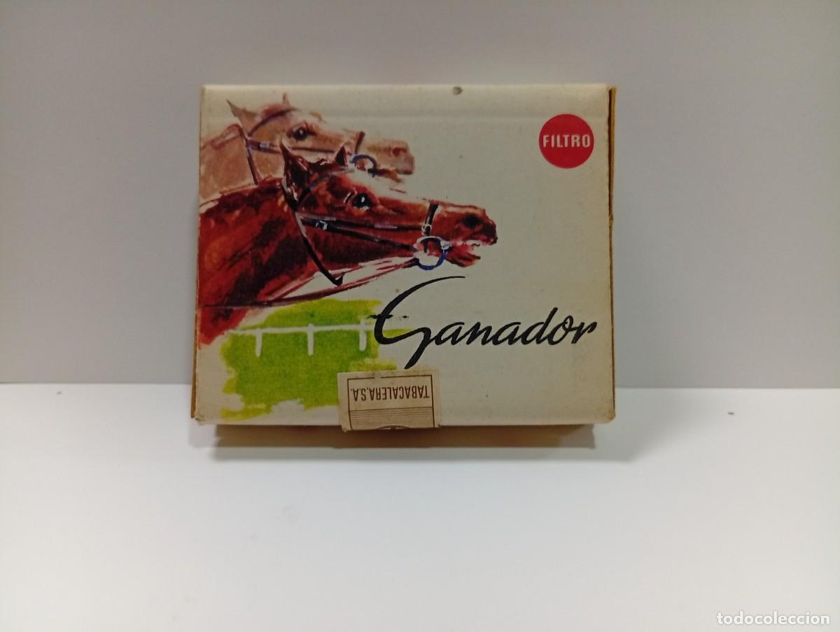 Paquetes de tabaco: PAQUETE DE TABACO. GANADOR. CERRADO. 20 CIGARRILLOS. FILTRO. TABACALERA, S.A.