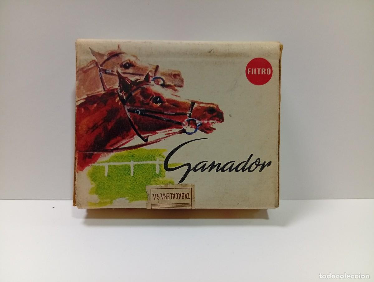 Paquetes de tabaco: PAQUETE DE TABACO. GANADOR. CERRADO. 20 CIGARRILLOS. FILTRO. TABACALERA, S.A.