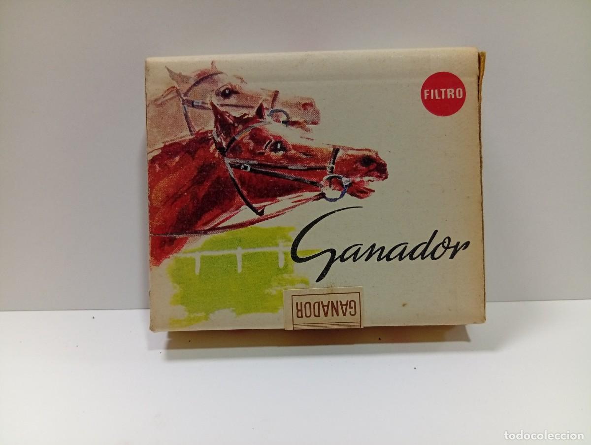 Paquetes de tabaco: PAQUETE DE TABACO. GANADOR. CERRADO. 20 CIGARRILLOS. FILTRO. TABACALERA, S.A.